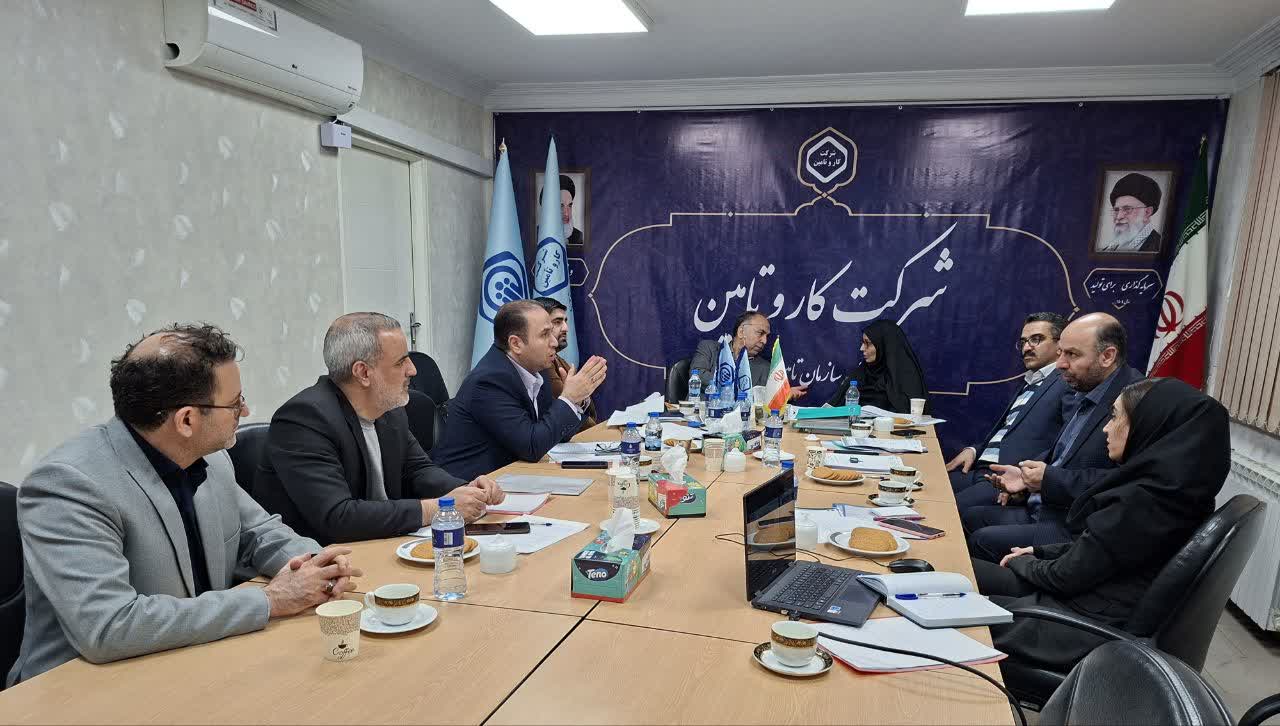 دیدار رئیس مجمع هیات مدیره سازمان تامین اجتماعی از شرکت کاروتامین با هدف بررسی روند فعالیت‌ها و برنامه ریزیهای توسعه‌ای