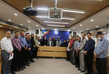 گفت‌وگوی مستقیم مدیرعامل شرکت کار و تأمین با کارکنان شرکتی اداره‌کل تأمین اجتماعی شرق تهران بزرگ برگزار شد.